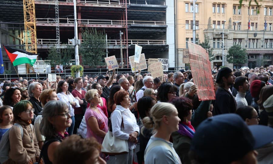 Protest proti ministerke Šimkovičovej