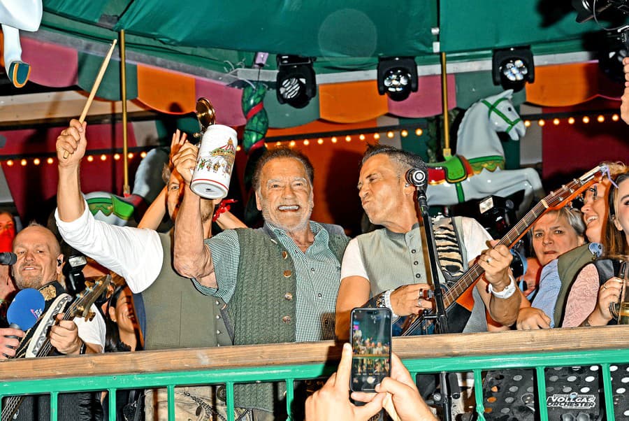 Slávny Terminátor sa na festivale zúčastňuje každoročne.