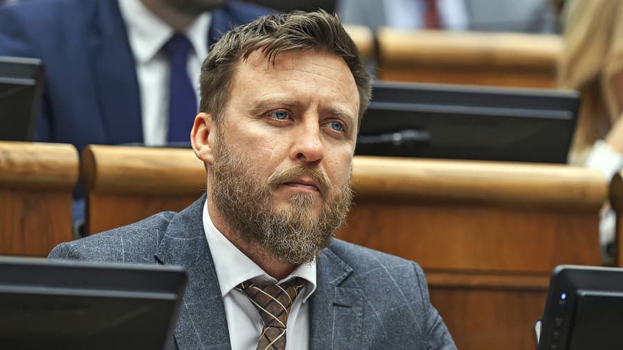 Peter Kotlár je pripravený odísť z funkcie splnomocnenca, ak ho vláda nebude brať vážne.