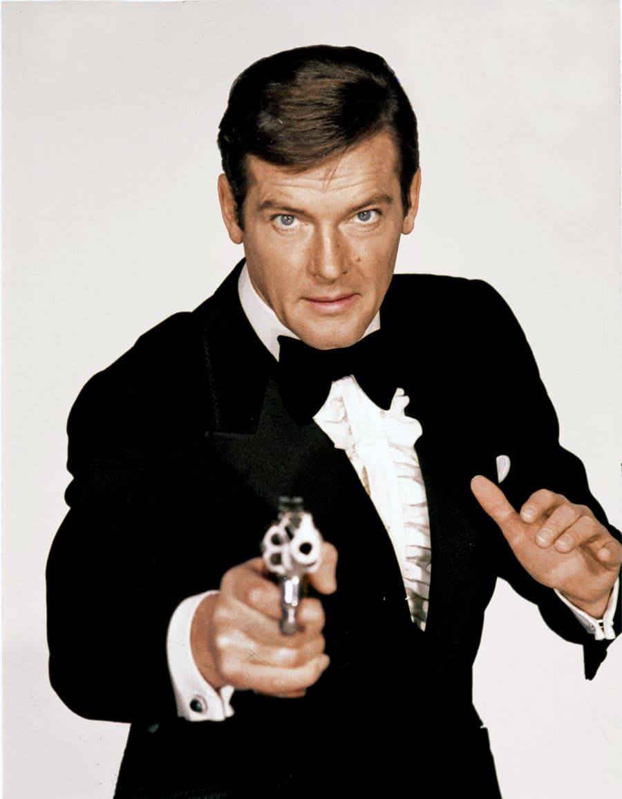 Roger Moore († 87)