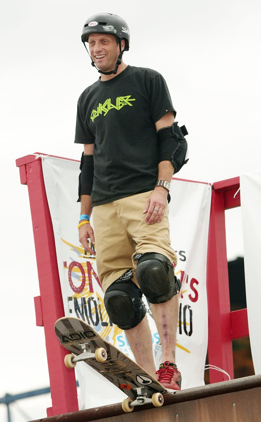 Dedko Tony Hawk (56).