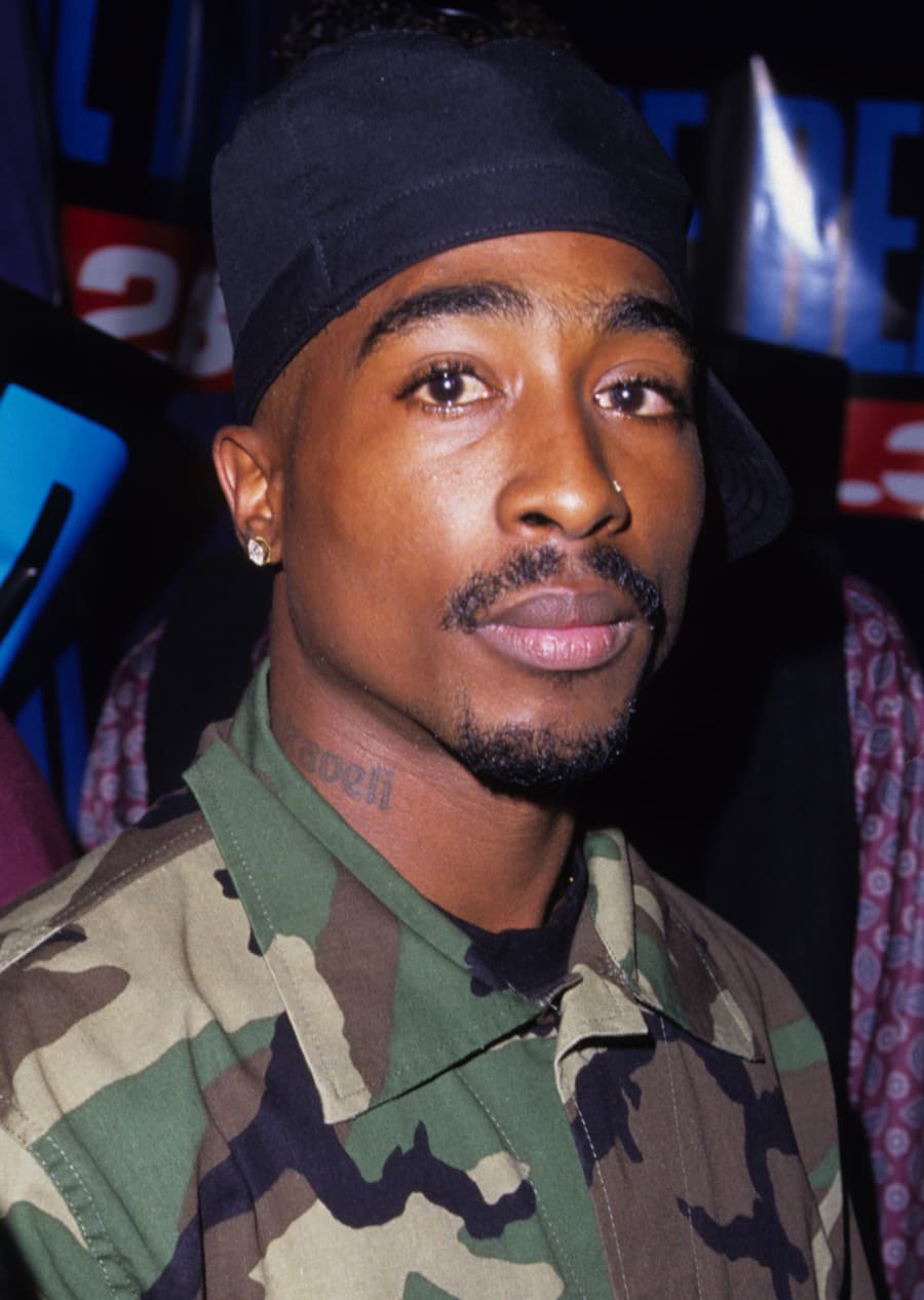 Raper Tupac Shakur (†