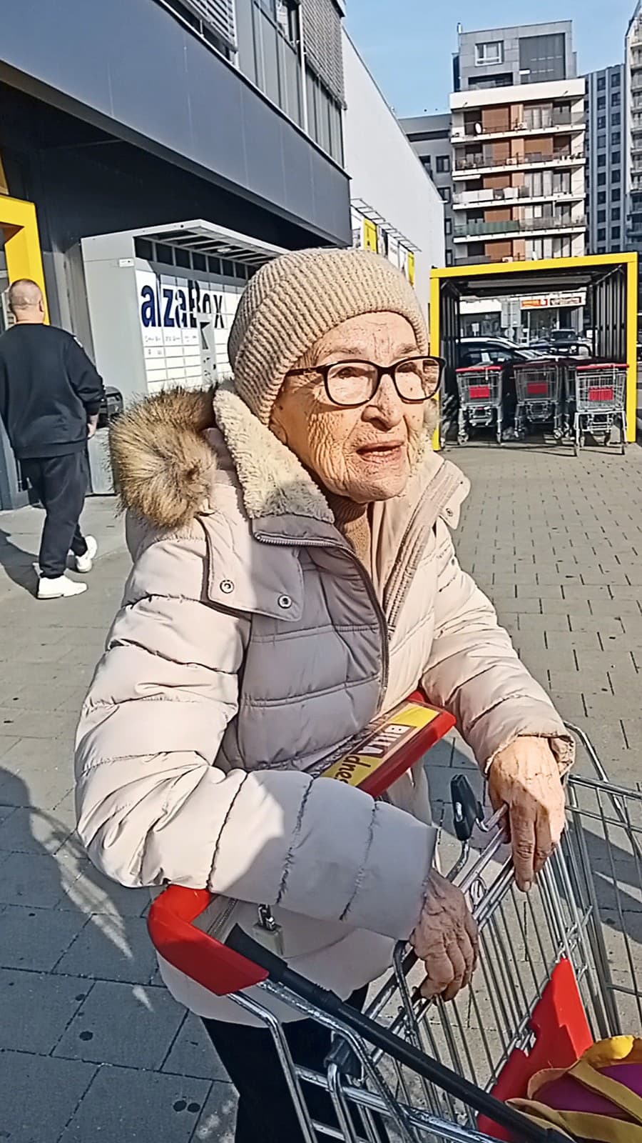 Marta (84), Bratislava