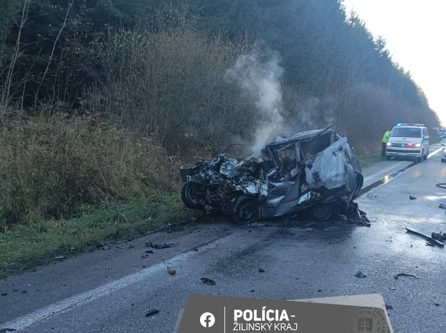 Dopravná nehoda na ceste I/18 v okrese Žilina si vyžiadala život jednej osoby.