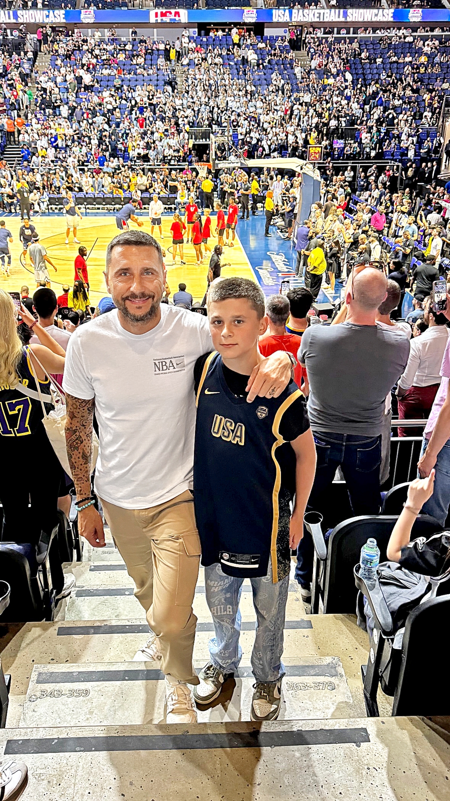 Marco hrá basketbal, preto ho otec zobral aj na zápas amerických basketbalistov.