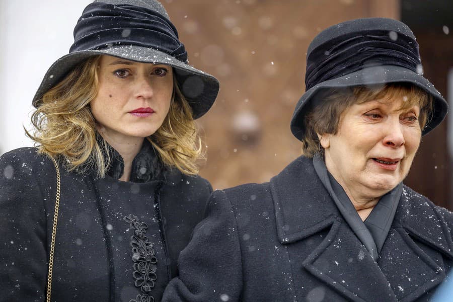 herečka Rebeka Poláková a herečka Anna Javorková