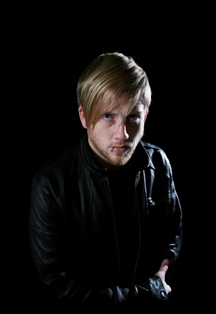 Bob Bryar zomrel vo