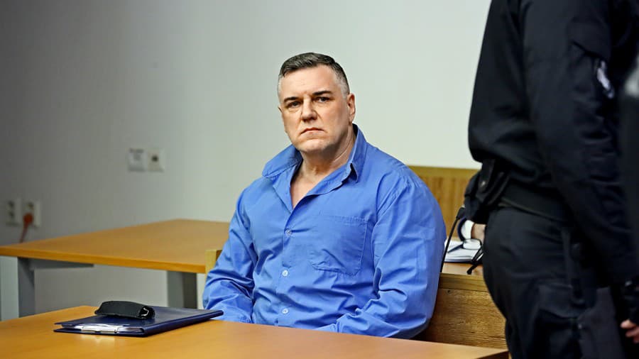 Mikuláš Černák sedí v base, no dúfa, že sa raz dostane na slobodu.