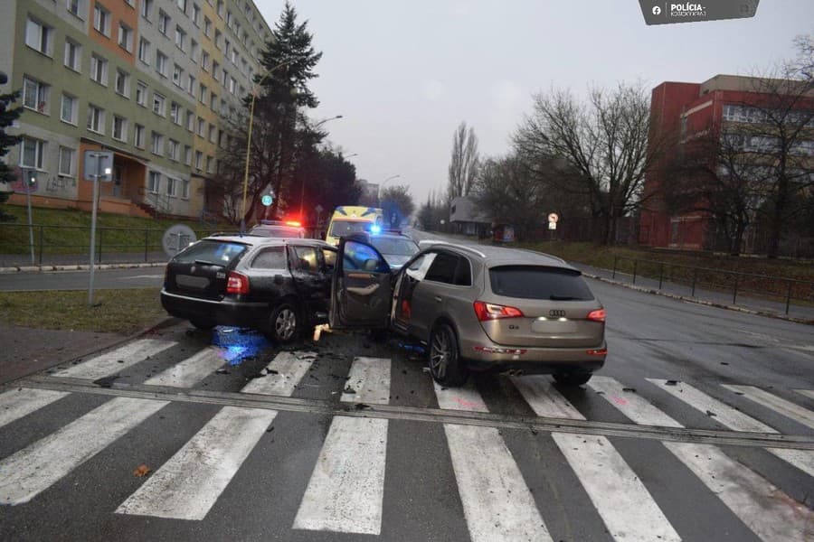 Košičan čelí obvineniu z troch skutkov, šoféroval opitý a bol agresívny.