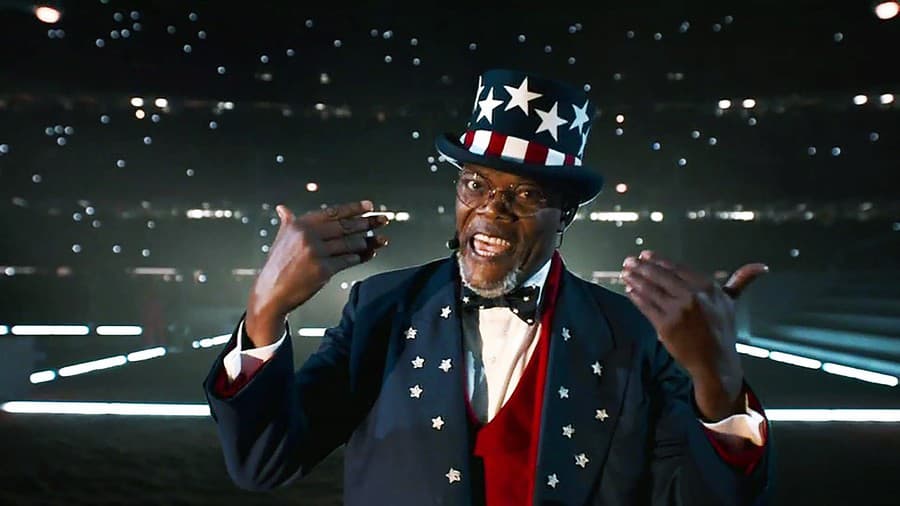 Počas Halftime šou rapera sprevádzal Samuel L. Jackson