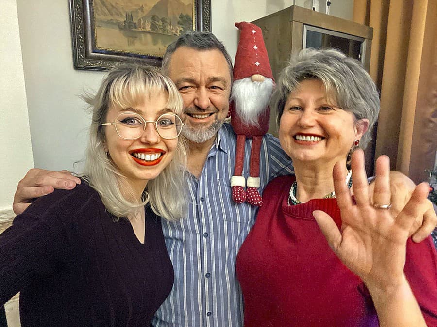Viktórii s otcom chýba mŕtva mama Soňa († 59) každý deň.