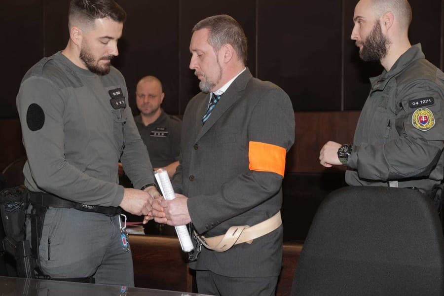 Krajský súd v Bratislave v piatok 21. februára rozhodoval o odvolaní kuchára Jozefa Hanusku.