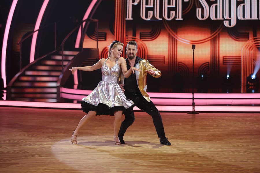Prvé kolo 10. série Let's Dance. Na snímke Peter Sagan a Eliška Lenčešová.