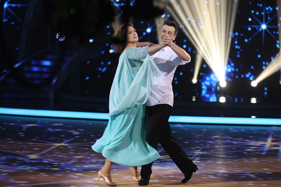 Prvé kolo 10. série Let's Dance. Na snímke Zuzana Mauréry a Matej Chren.