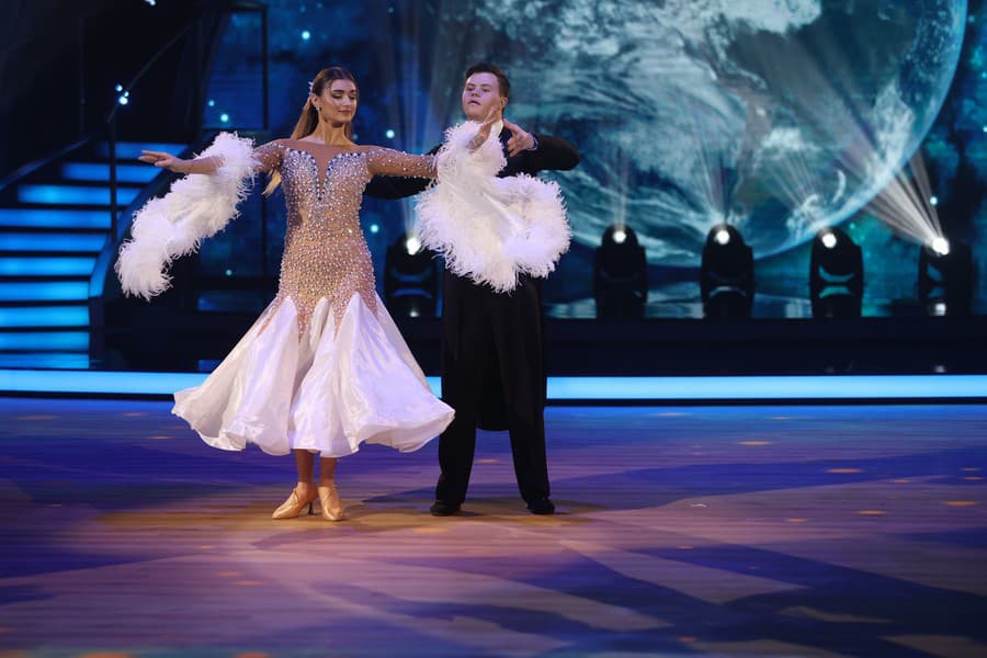 Prvé kolo 10. série Let's Dance. Na snímke Šimon Jakuš a Patrícia Piešťanská.