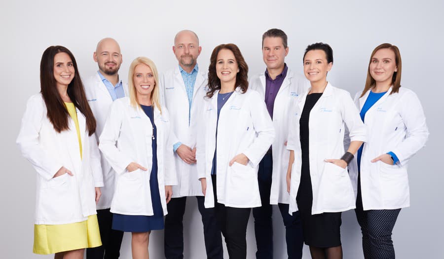 Tím lekárov očnej kliniky NeoVízia
