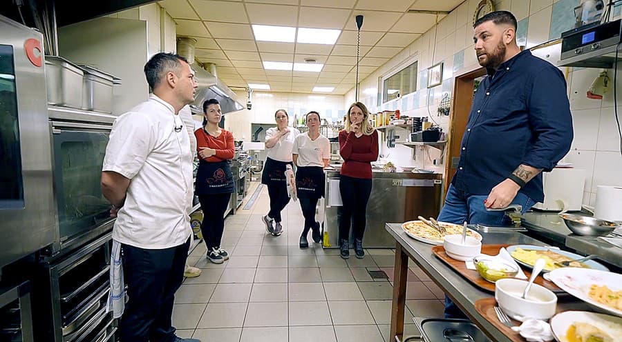 Nešetril kritikou a servítku pred ústa si nedával.