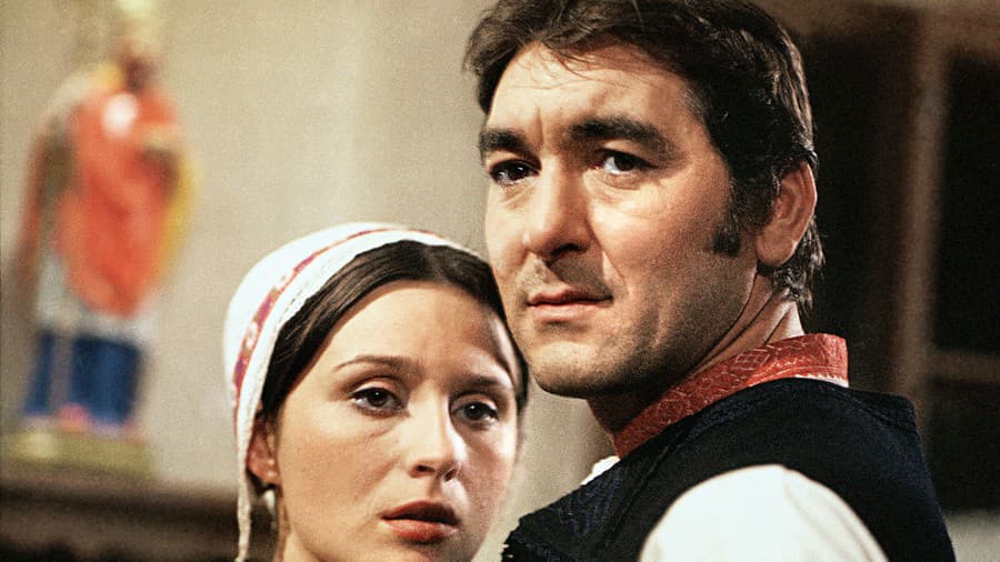 Spoločne si zahrali aj vo filme Červené víno.