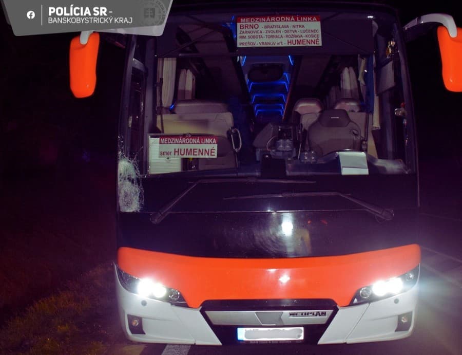 Po zrážke s autobusom v Rimavskej Sobote prišiel o život 48-ročný chodec.