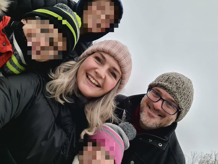 Vyrovnať sa so smrťou milovaného otca a manžela bolo pre rodinu veľmi náročné.