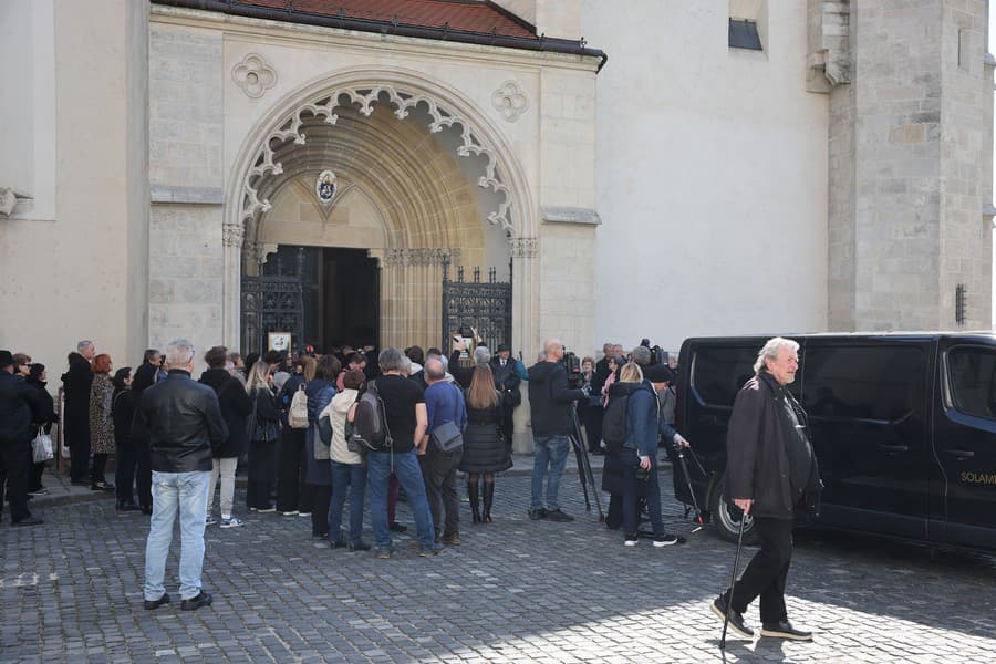 Posledná rozlúčka so Štefanom Kvietikom. 