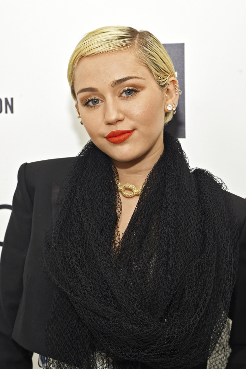 Miley Cyrus (24), speváčka.