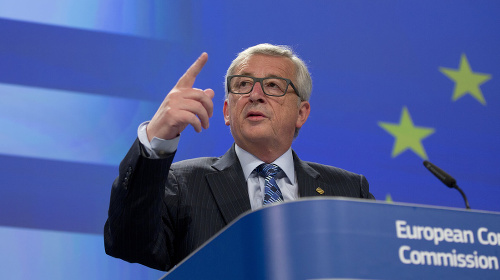 Predseda európskej komisie Jean-Claude Juncker počas prejavu v Bruseli.