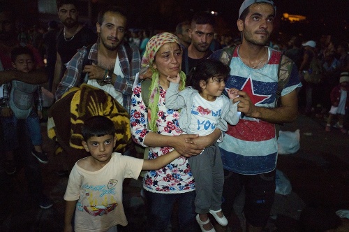 Sýrska rodina v prístave ostrova Lesbos.