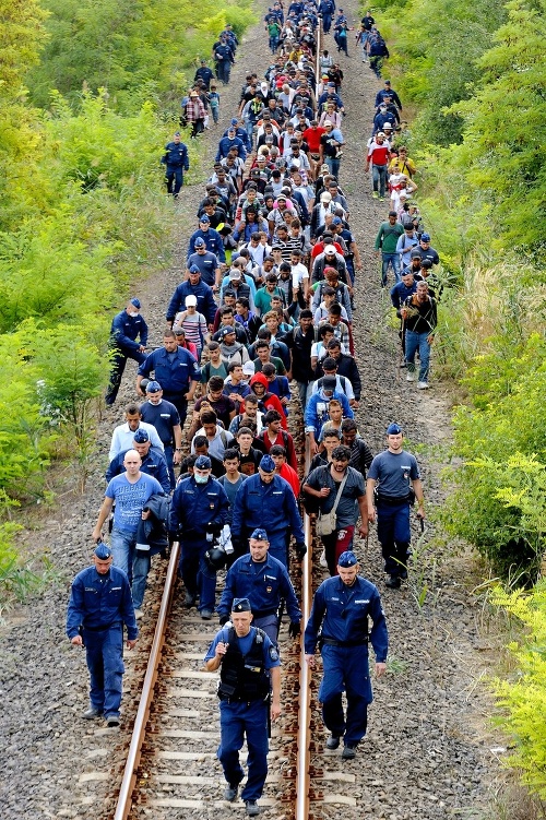 Na Slovensko príde viac ako 2000 migrantov. 