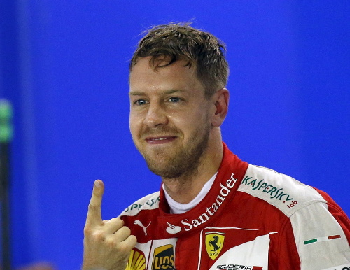 Vettel získal pre Ferrari po troch rokoch pole-position.