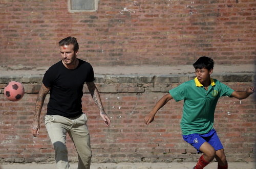 Beckham točí v Nepále dokument UNICEF.