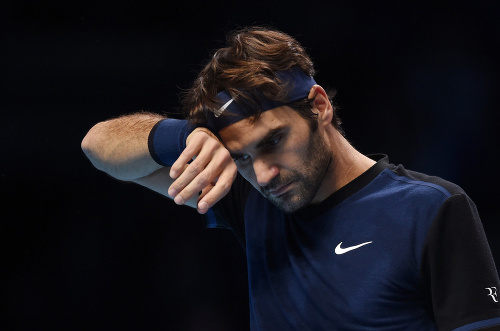 Federer nedal Wawrinkovi šancu, vo finále sa stretne s Djokovičom.