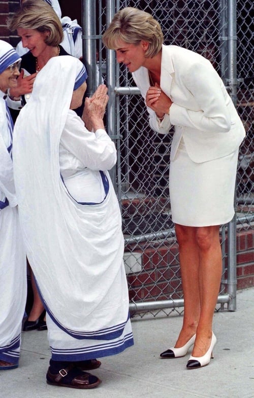 Princezná Dianaa a Matka Tereza v New Yorku, rok 1997.