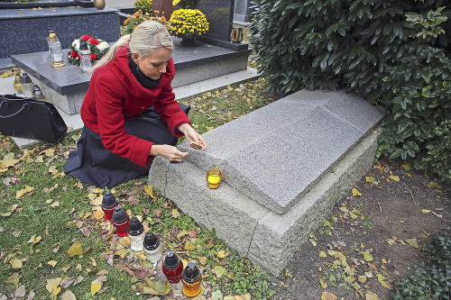 Jozef Kroner († 73): Na hrobe jediného
slovenského herca nie sú žiadne kvety ani vence.
