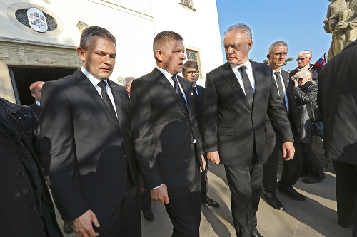Traja najvyšší predstavitelia Slovenska sa poklonili Jánovi Ch. Korcovi.