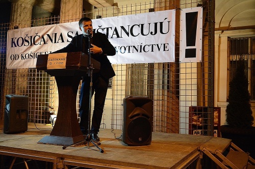 V Košiciach sa konal protest proti nekalým praktikám v zdravotníctve.