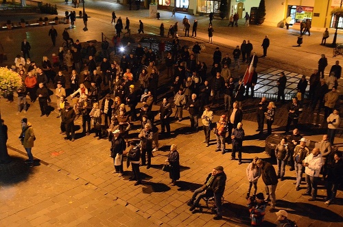 V Košiciach sa konal protest proti nekalým praktikám v zdravotníctve.
