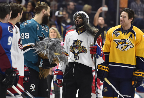 All Star víkend odštartoval: Hviezdy (a John Scott) z NHL sa opäť predvádzali.