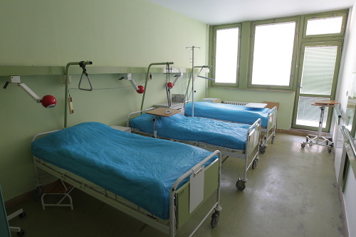 V nemocnici na Antolskej ostalo počas havárie kotla hospitalizovaných 60 ťažko chorých pacientov. 
