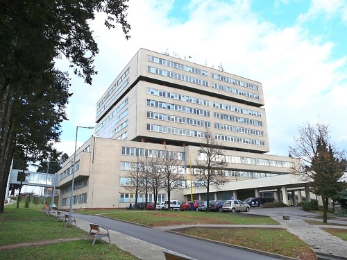 Prešovská nemocnica môže prísť o vyše 300 sestier.