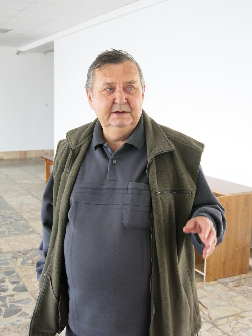 Ján Vyslúžil (73), otec dobitého hasiča Daniela, odchádzal zo súdu sklamaný.