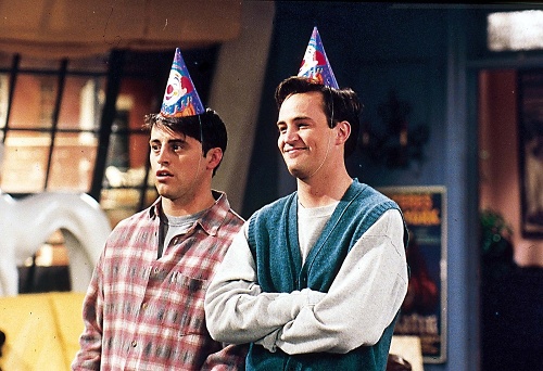 Známa dvojka - Joey a Chandler.