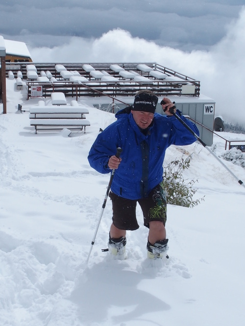Chata pod Soliskom: 20 cm snehu. Maťo (38) bol túto sezónu na lyžiach prvýkrát: 