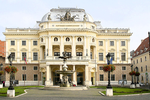Slovenské národné divadlo v Bratislave.