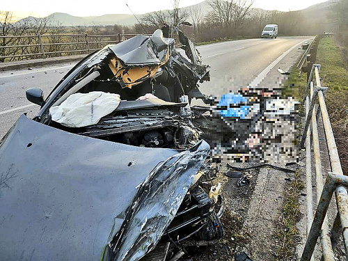 Po zrážke ostala z auta len kopa šrotu. Zahynula v ňom 21-ročná Veronika.