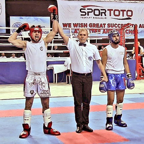 Marek v Turecku obhájil titul seniorského majstra sveta.