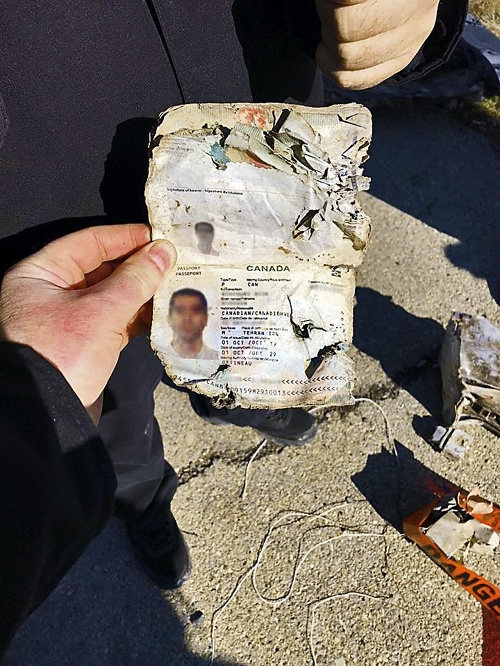 Obhorený pas jednej z obetí.