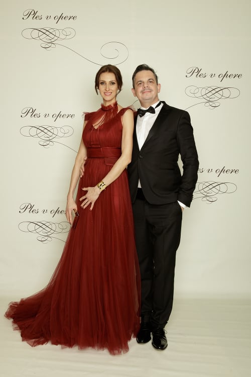 Ples v opere 2020: Daniel Dangl s manželkou Beátou.