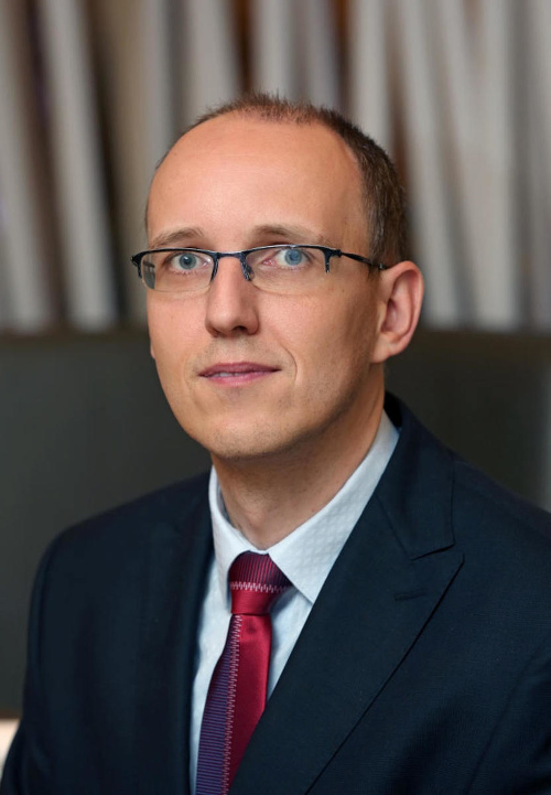 Ľubomír Krosňák, analytik UniCredit Bank
