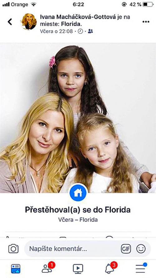 Falošný profil: K fotke s dcérkami pribudla informácia, že sa presťahovali na Floridu. 